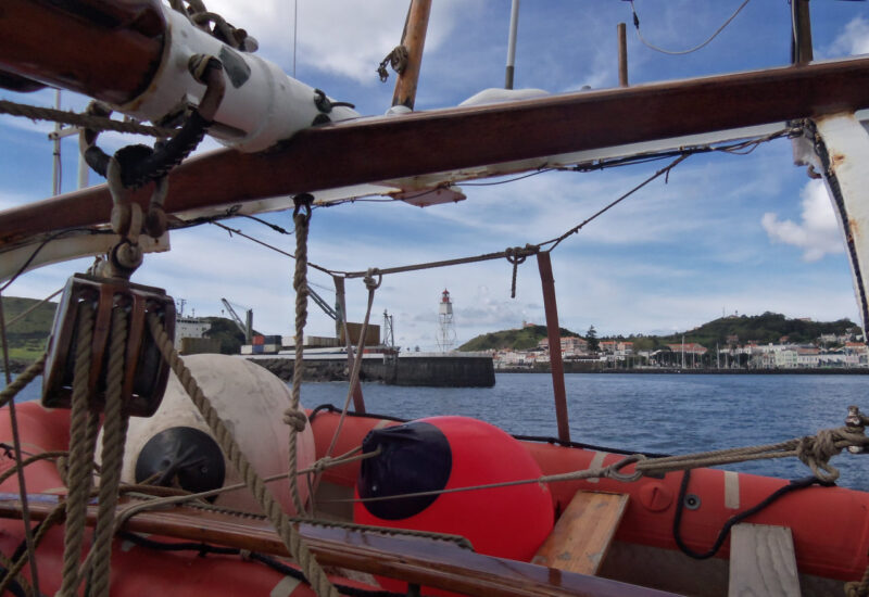 aus dem Hafen raus - endlich unterwegs